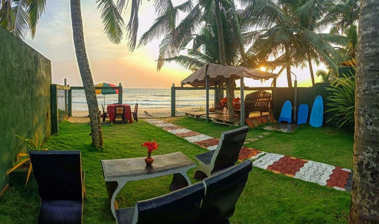 Ayomal Beach Paradise Kurunduwatta Ngoại thất bức ảnh