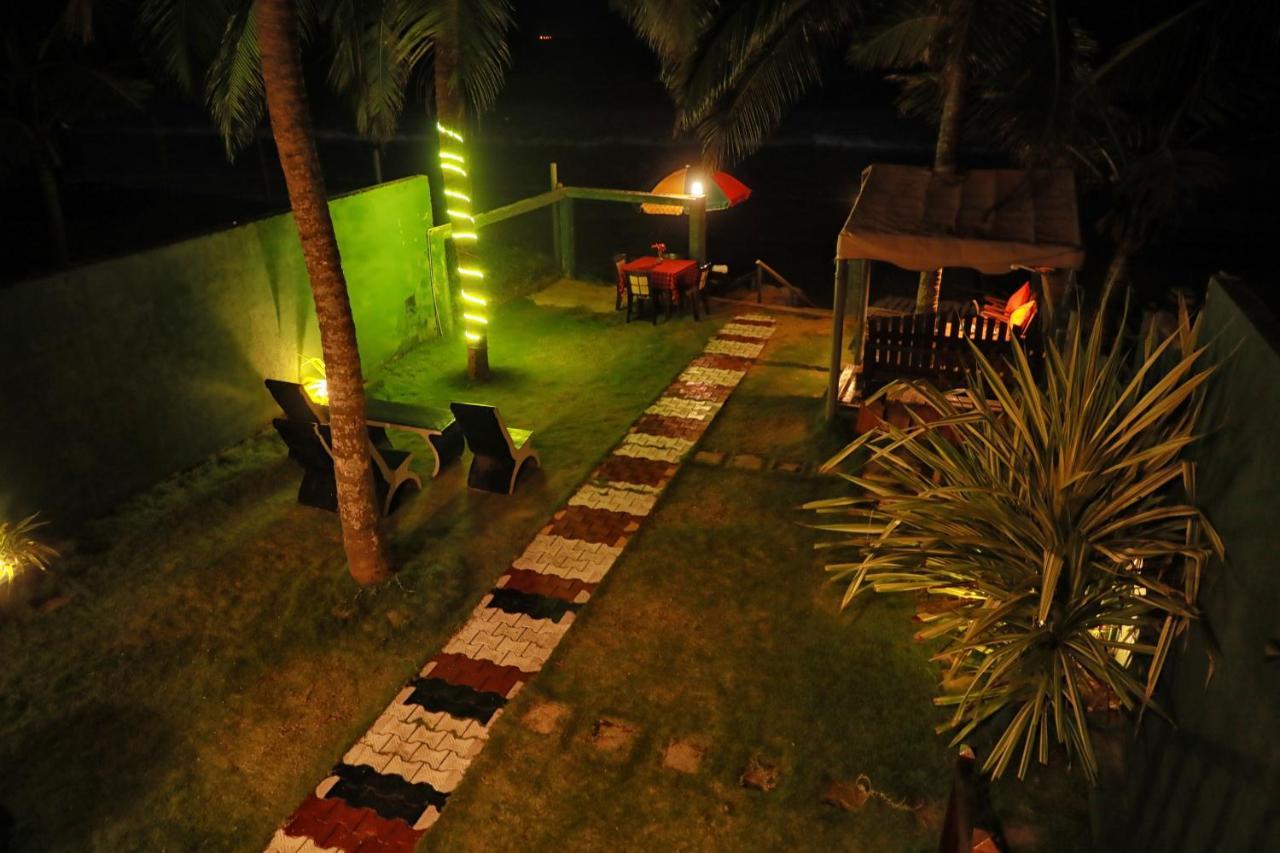 Ayomal Beach Paradise Kurunduwatta Ngoại thất bức ảnh