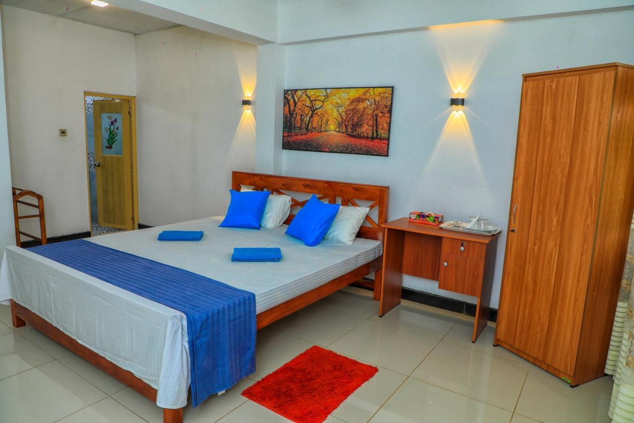 Ayomal Beach Paradise Kurunduwatta Ngoại thất bức ảnh