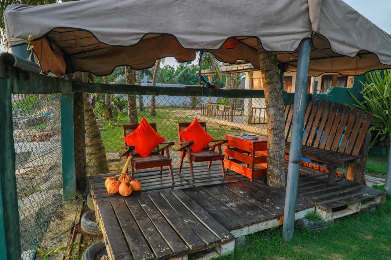 Ayomal Beach Paradise Kurunduwatta Ngoại thất bức ảnh